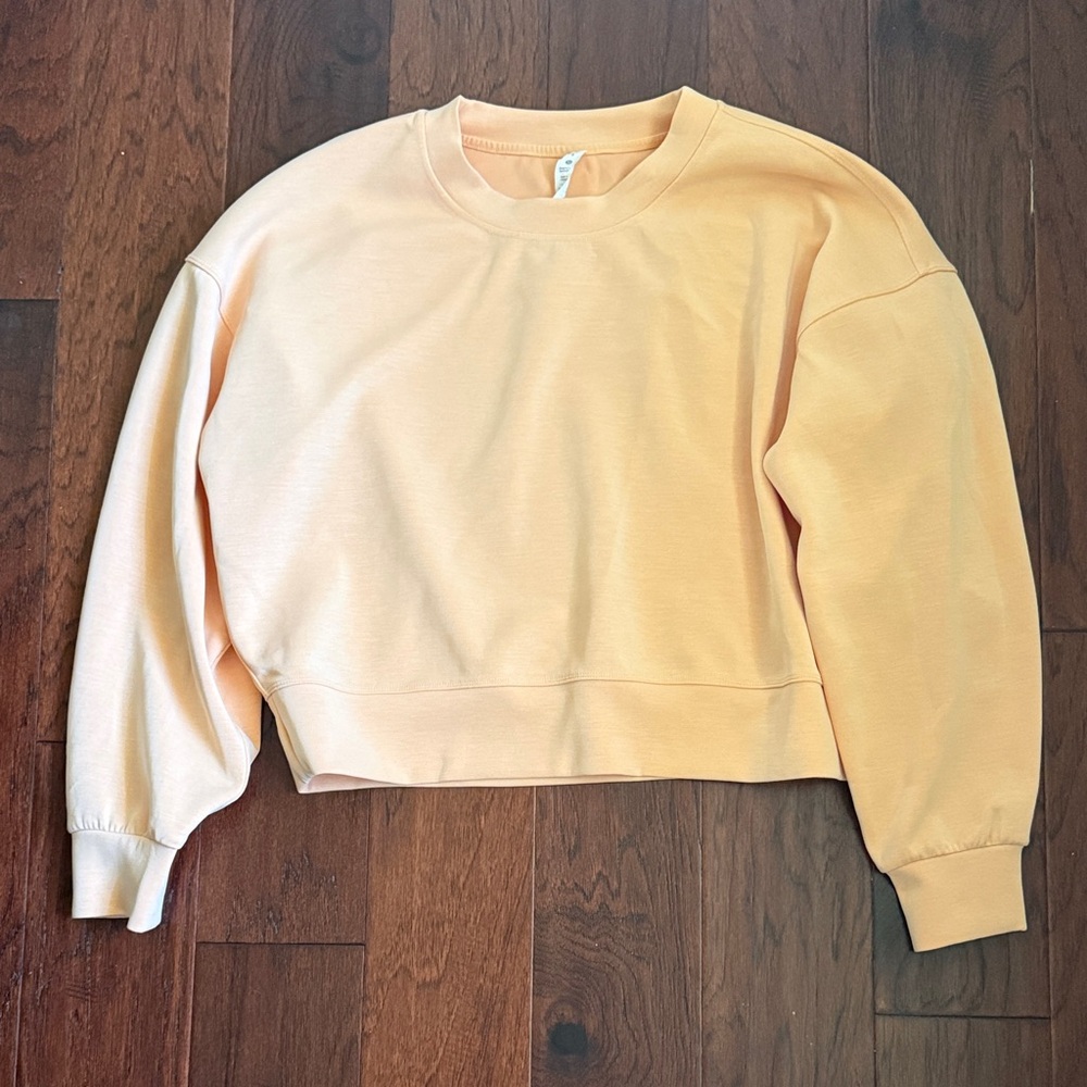 Lululemon Perfectly Oversized Cropped Crew Softstreme